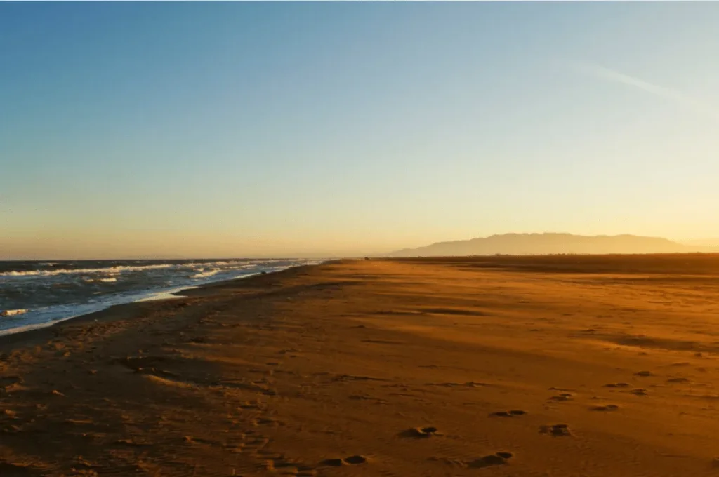 Les meilleures plages de la Costa Dorada — Hotel Akquaaa, Calafell