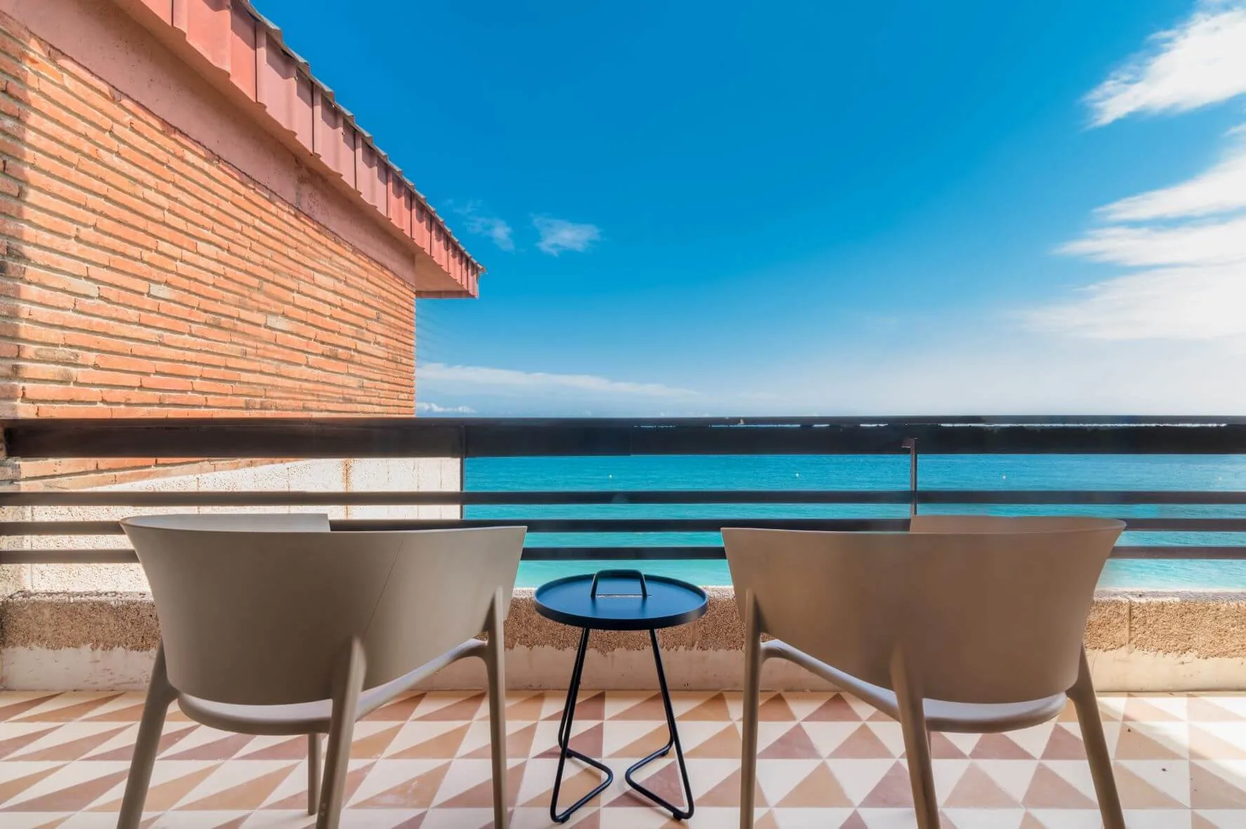 Best beaches in Tarragona — Hotel Akquaaa, Calafell