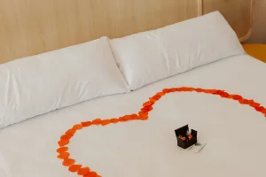 Una escapada romàntica a Sant Valentí — Hotel Akquaaa, Calafell
