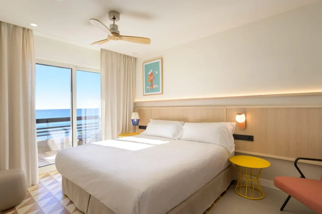 Déconnectez-vous du stress post-vacances — Hotel Akquaaa, Calafell