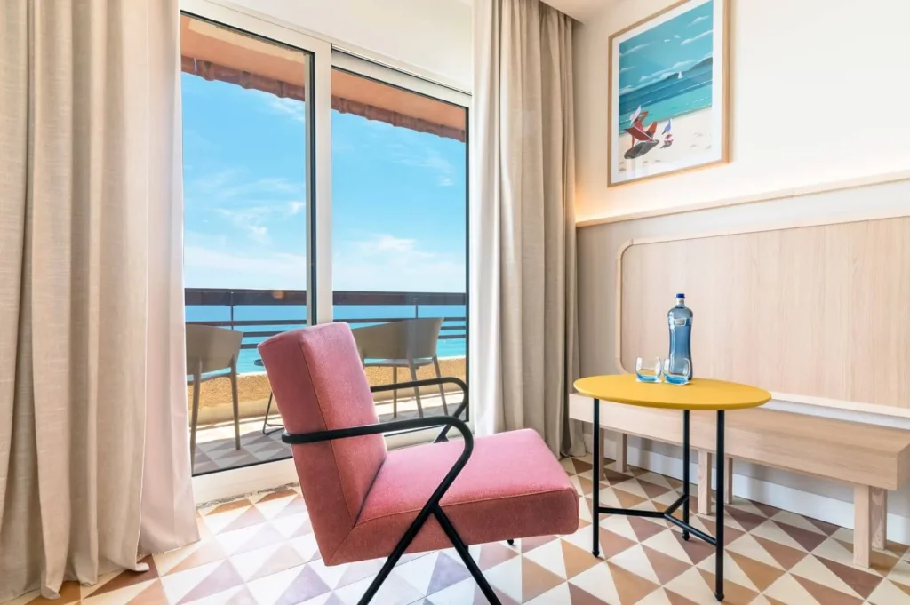Chambre Deluxe — Hotel Akquaaa, Calafell