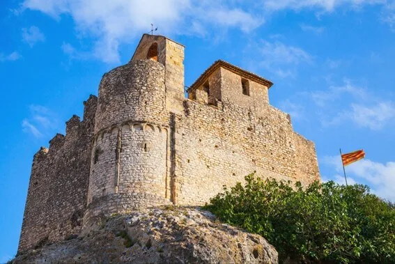 Explora Calafell en otoño: paisaje, bienestar y gastronomía — Hotel Akquaaa, Calafell